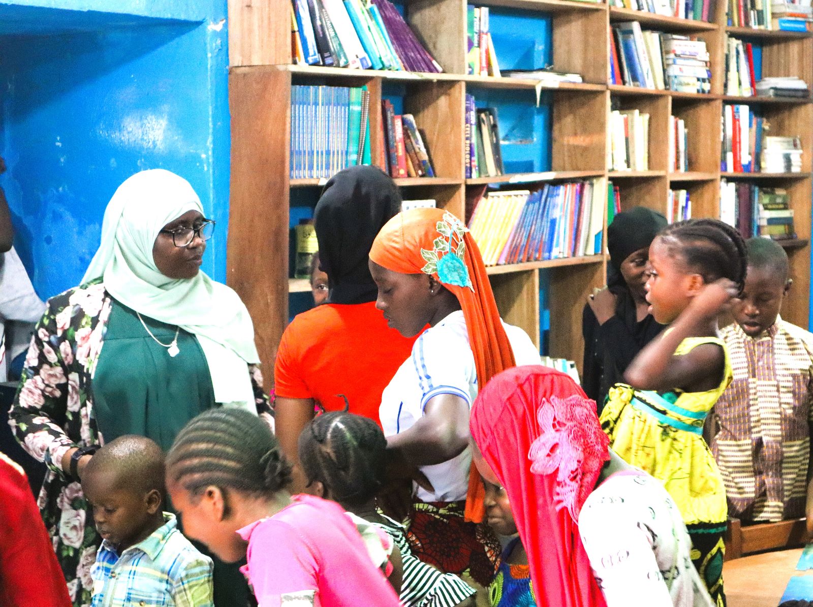 Children learning together in the community library